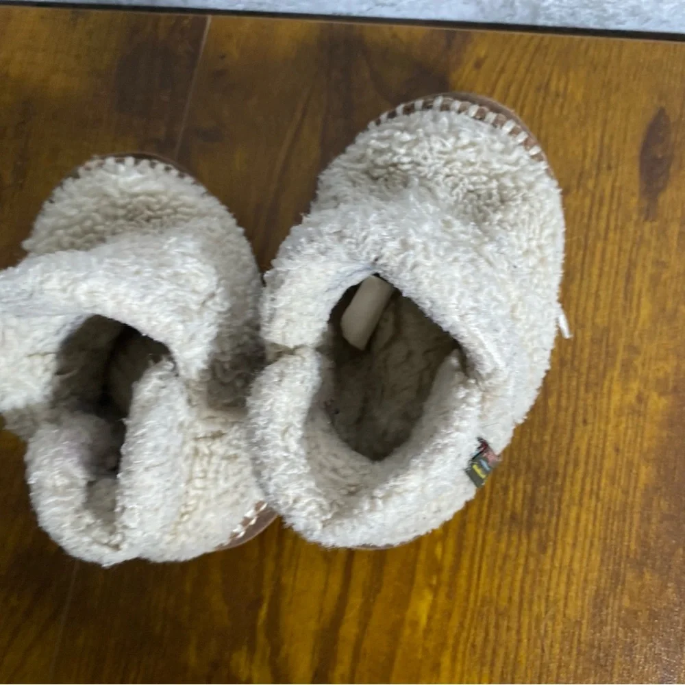 Ll bean slipper Booties toddler size 3-4 play condition